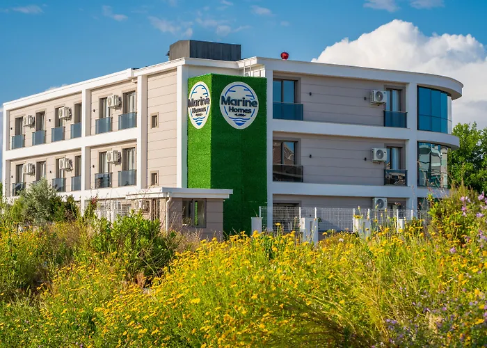 Letstay Marine Homes